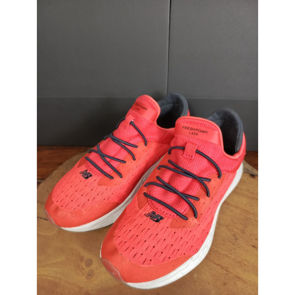 NEW BALANCE FRESH FOAM LAZR