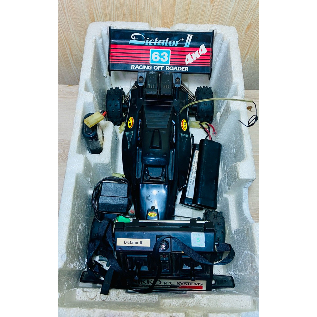 RC vintage nikko Dictator 2  Second