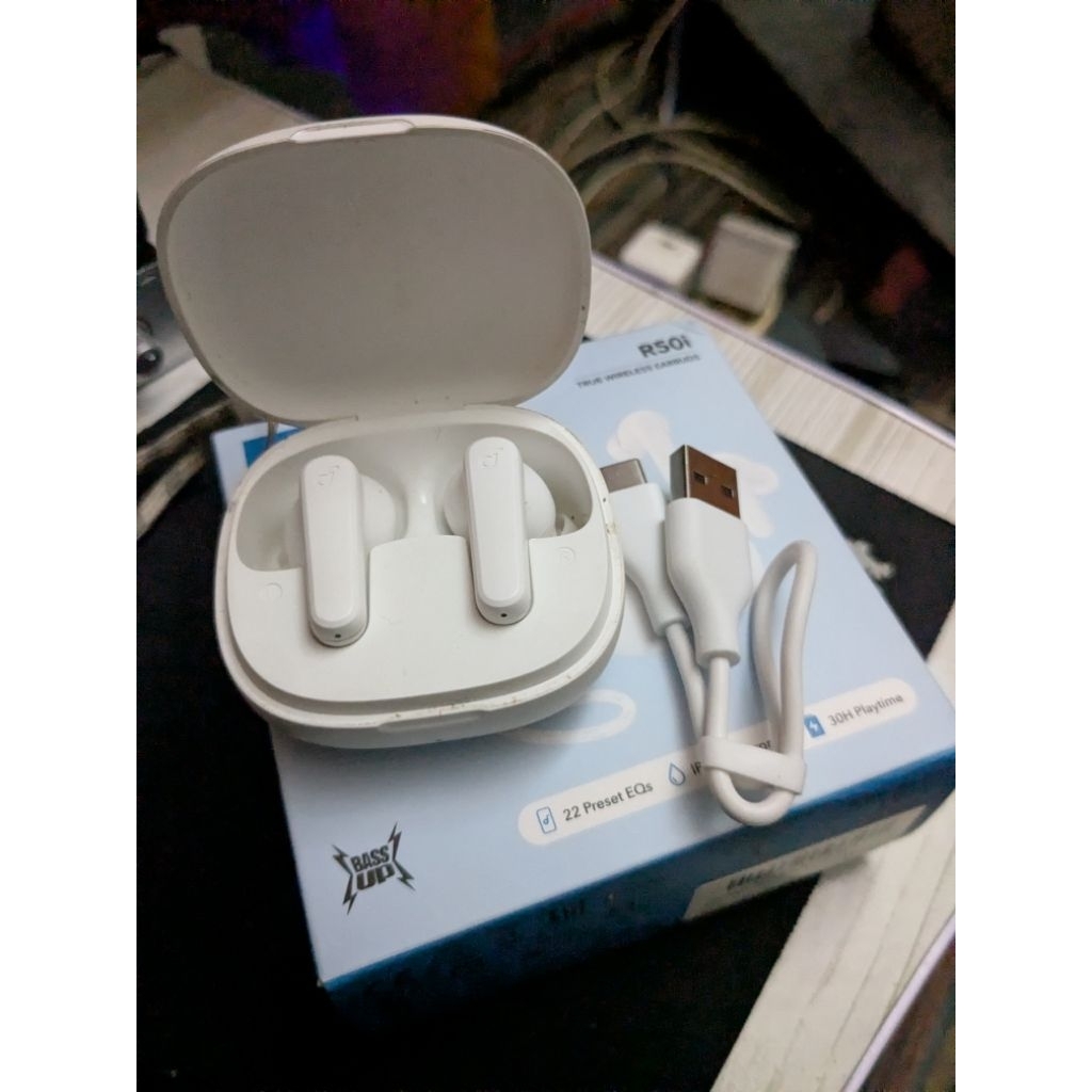 soundcore r50i bekas normal