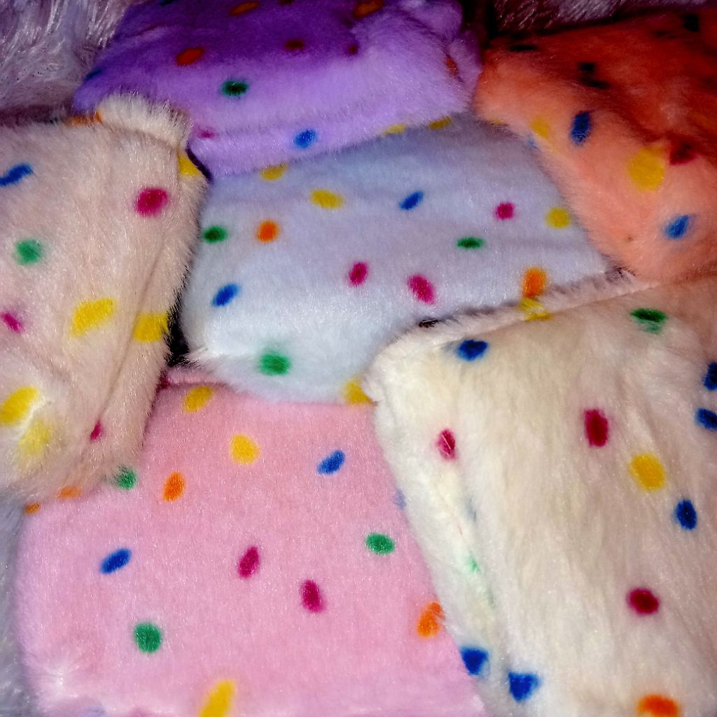 pouch gemas. dompet mini. dompet koin bulu.