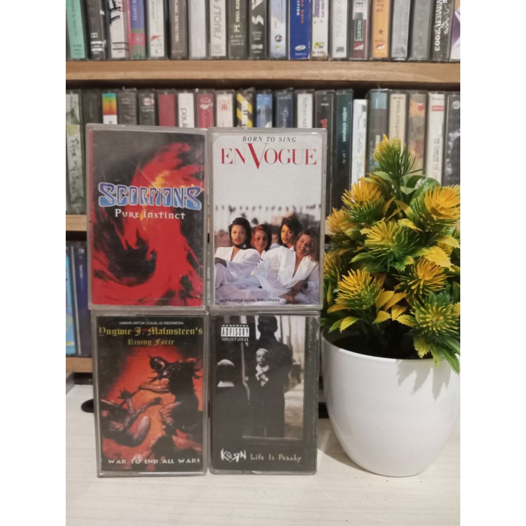 KASET BARAT PAKET 4 ALBUM KORN VOGUE SCORPIONS YNGWIE