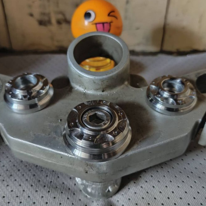 RING T ATAS M10 BAUT14 MANISAN T ATAS NINJAlnp cb GL MP TIGER RXKING SCORPIO rzr rgr vixion