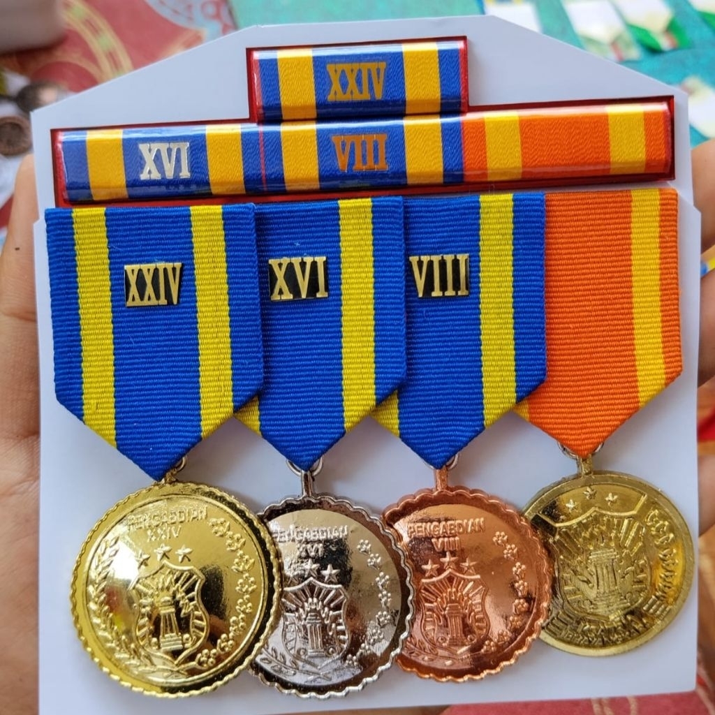 1 set PDH & PDU Medali SATYA LENCANA/TANDA JASA/ PITA JASA/TANDA KEHORMATAN PDH dan PDU POLRI Kesatr