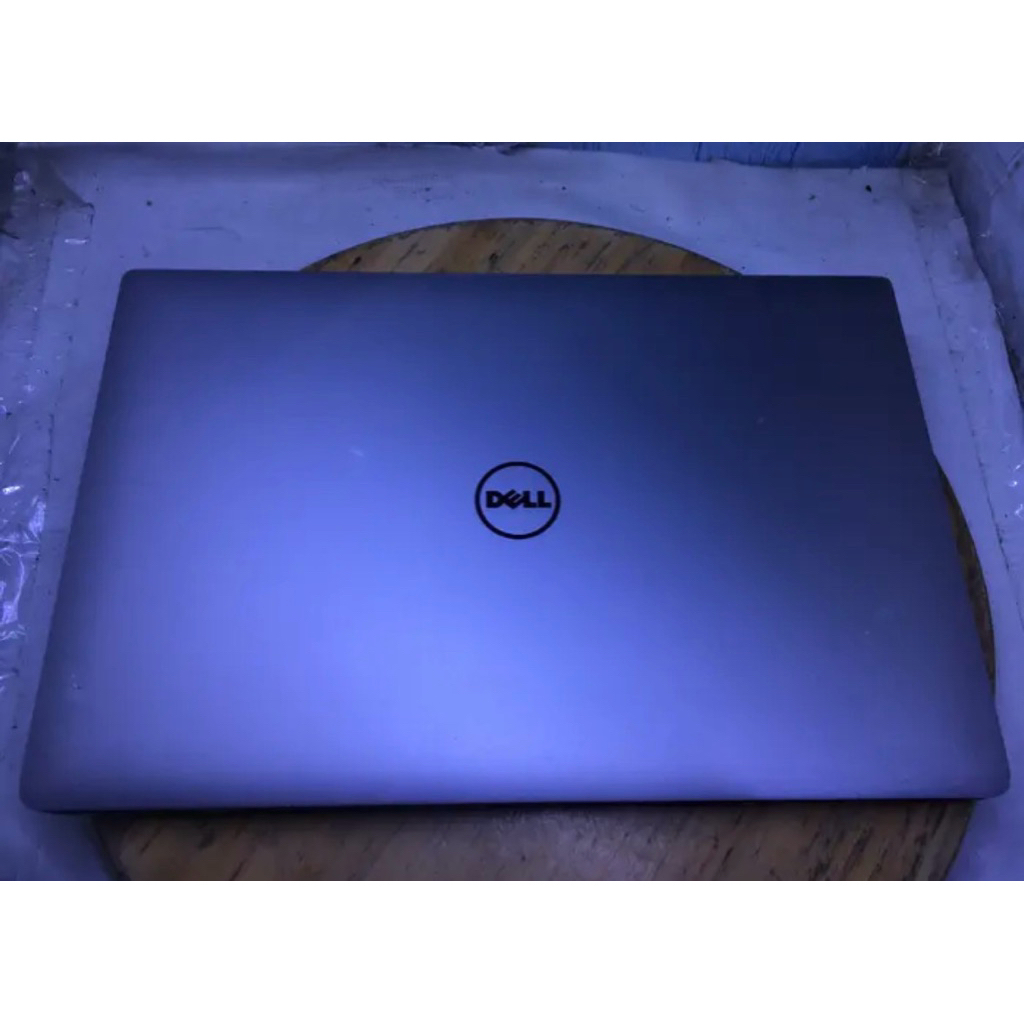 DELL XPS 15 9560 I7 7700HQ 32GB RAM 256GB SSD 4K IPS TOUC GTX 1050 MULUS