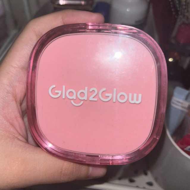 PRELOVED Cushion G2G Glad2Glow 00