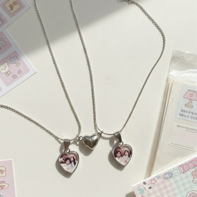 Two Hearts as One Locket Heart | Kalung Custom Kalung Foto