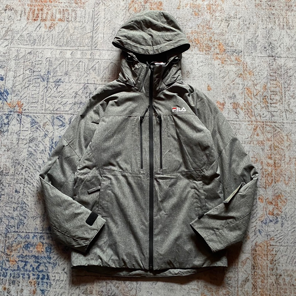Jaket outdoor fila