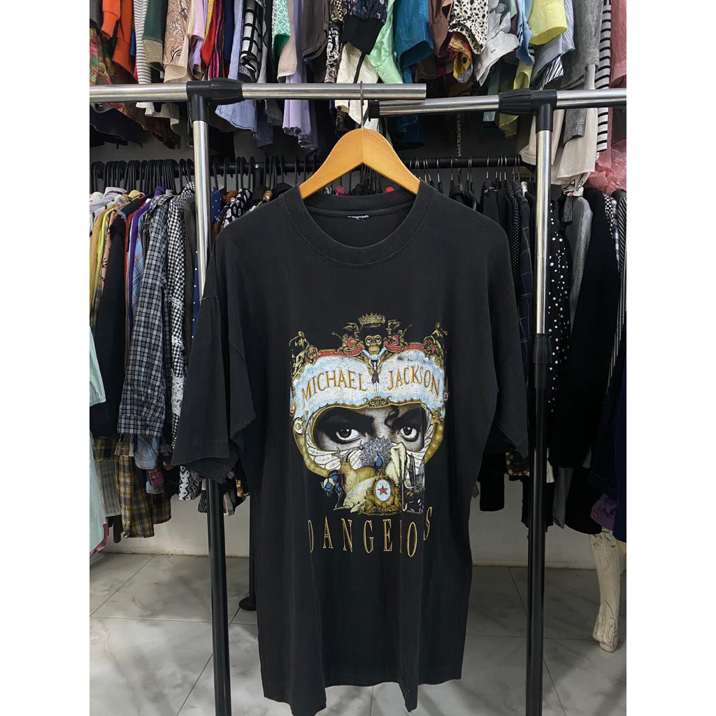 Michael jackson 90s tag cut