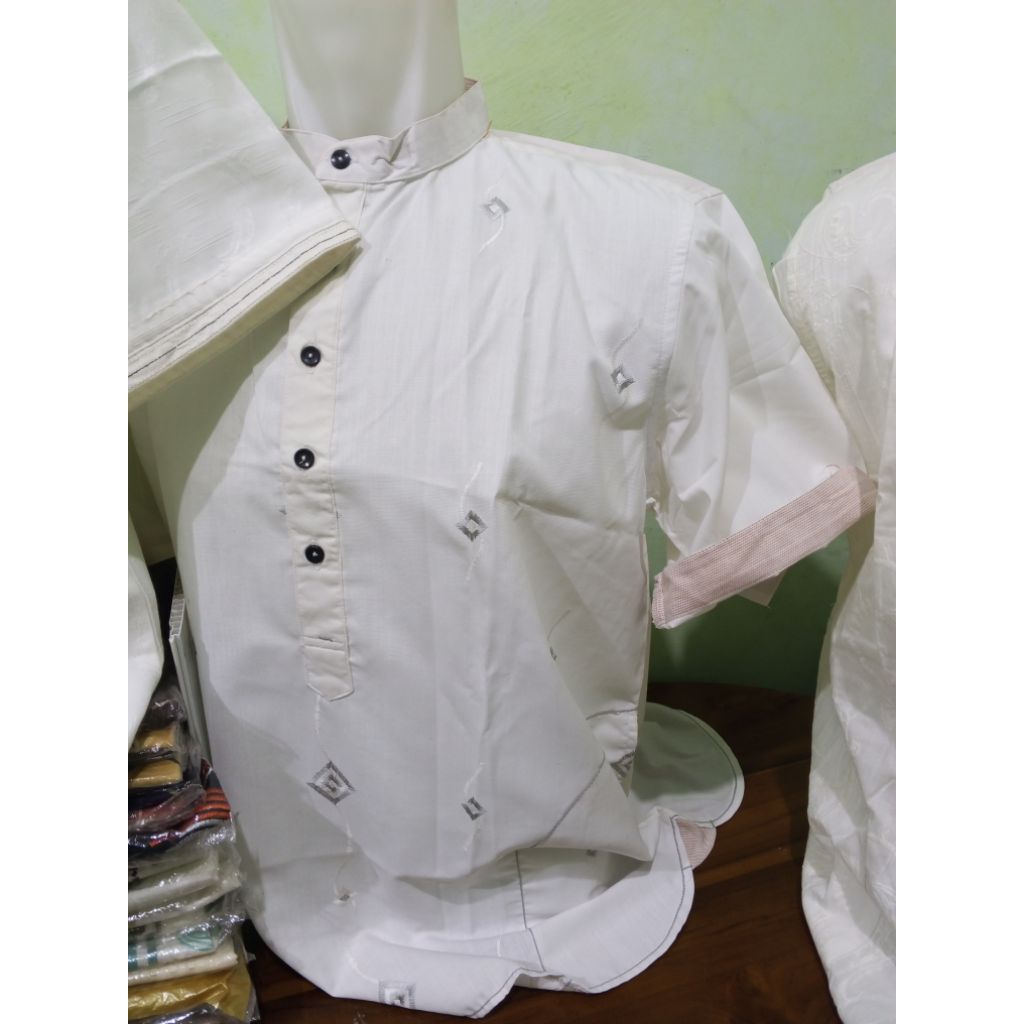 Baju Koko pria dewasa lengan pendek mewah putih Al Amieen store