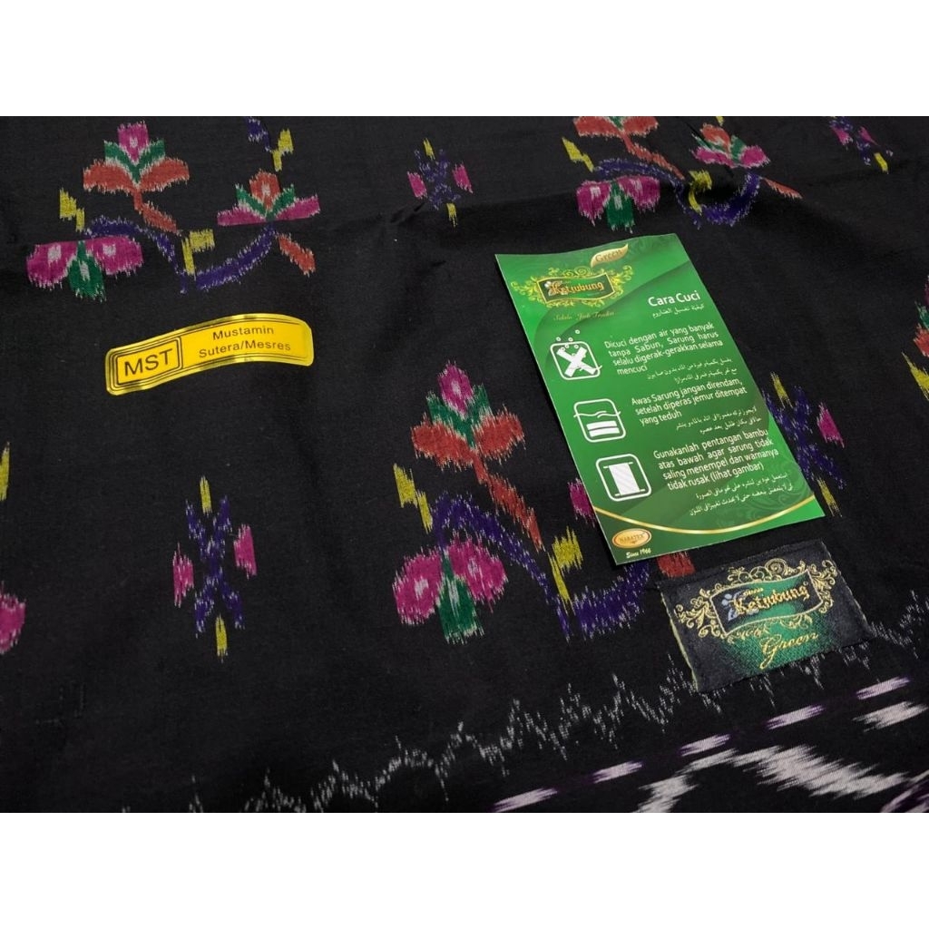 sarung Ketjubung MST, SKG Red & Green