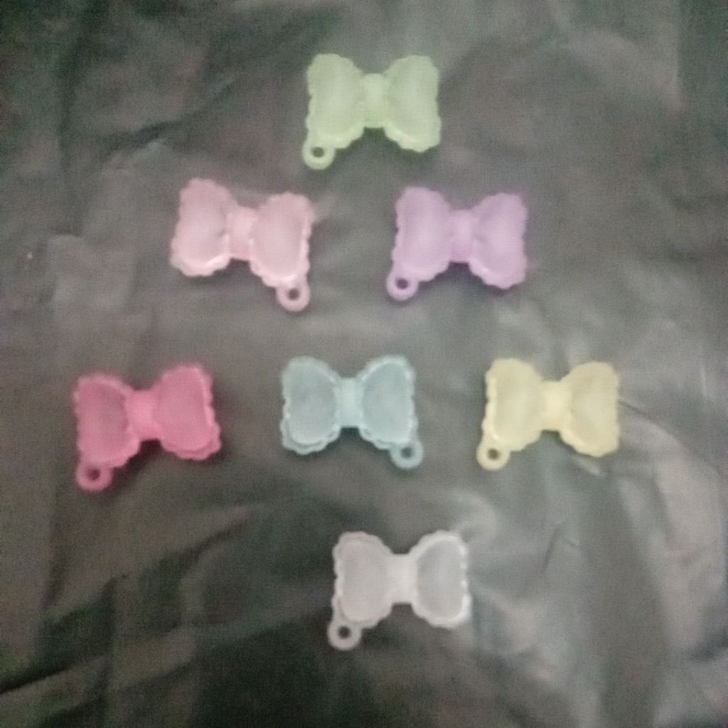 manik pita renda gantungan moza 1 pon