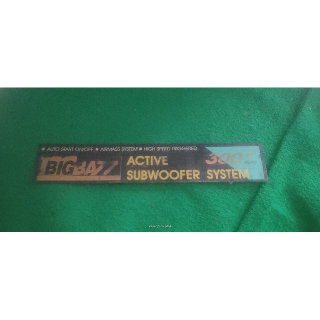 mika / stiker bigbazz polytron psw 300