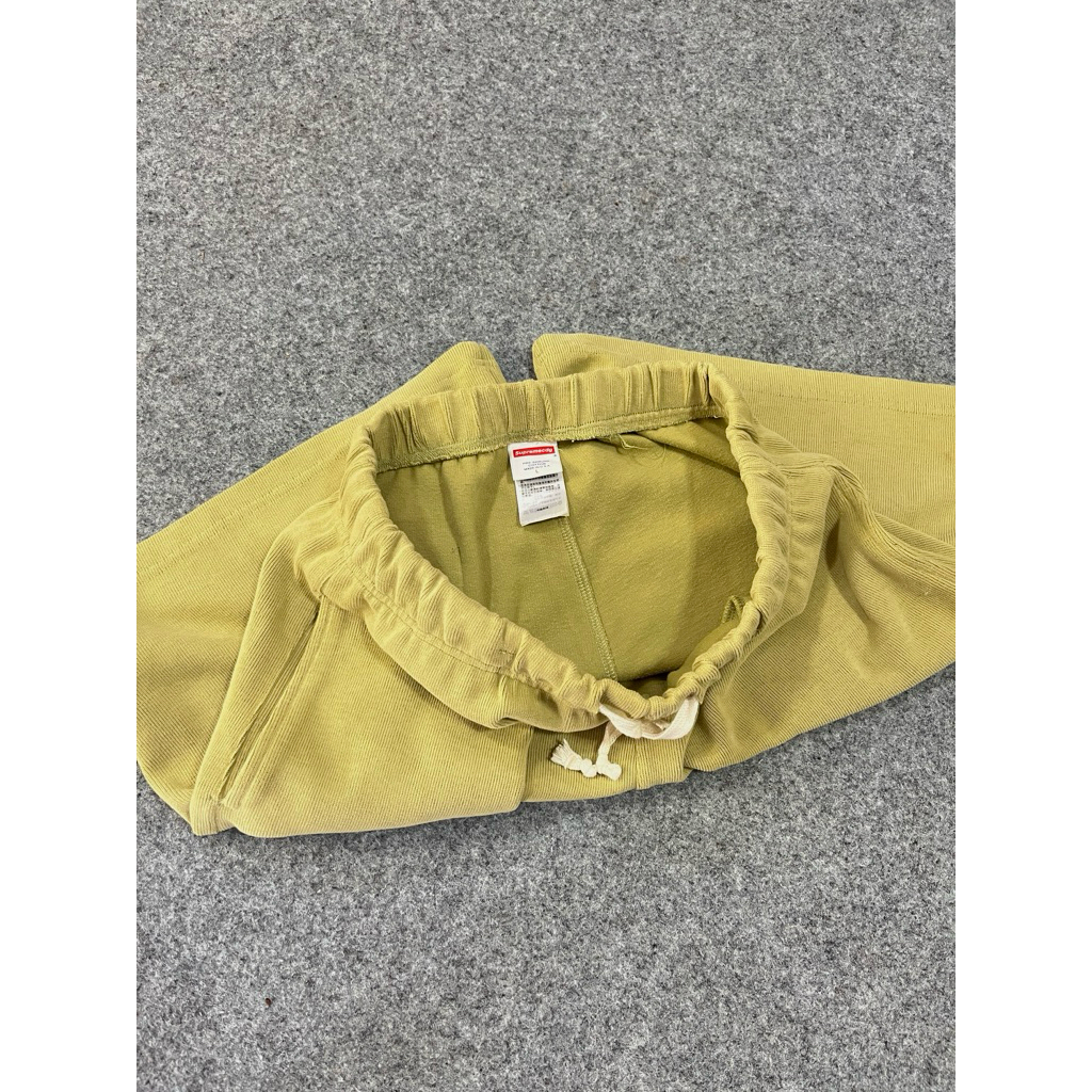 SUPREME CDG SWEAT SHORT PANTS SECOND