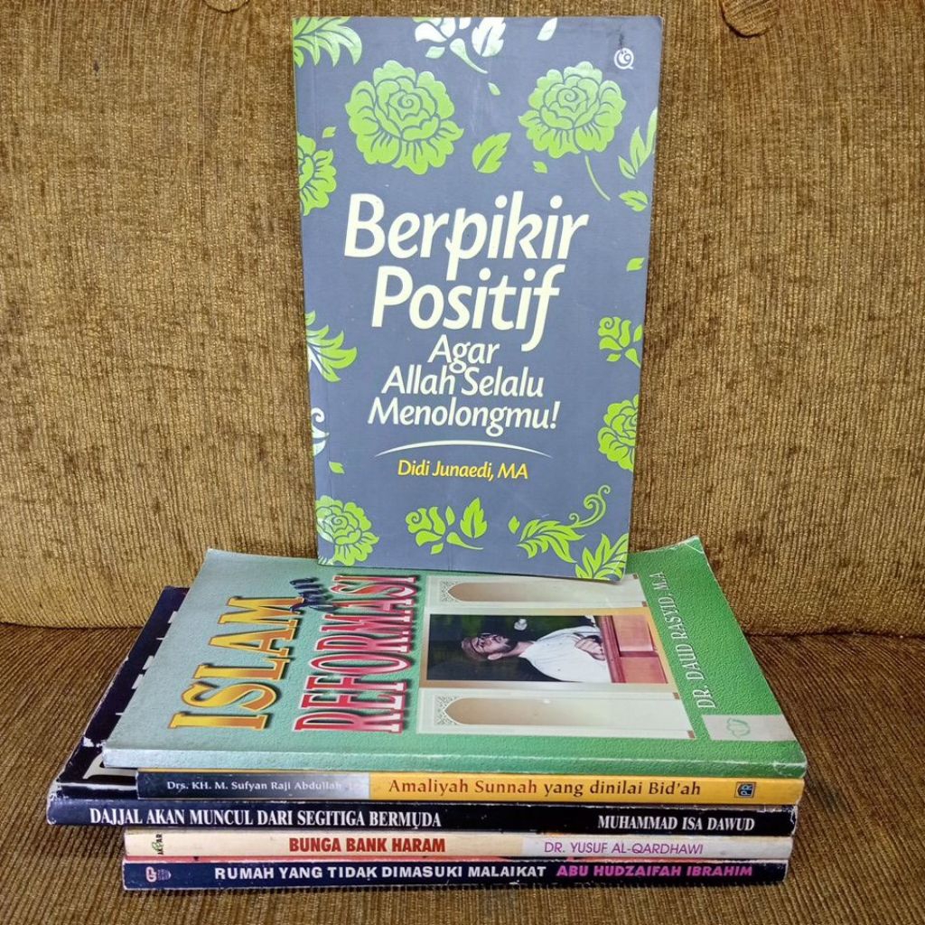 Buku Berpikir positif/Islam dan Reformasi/Amaliyah Sunnah/Dajjal dari segitiga Bermuda/Bunga Bank Ha