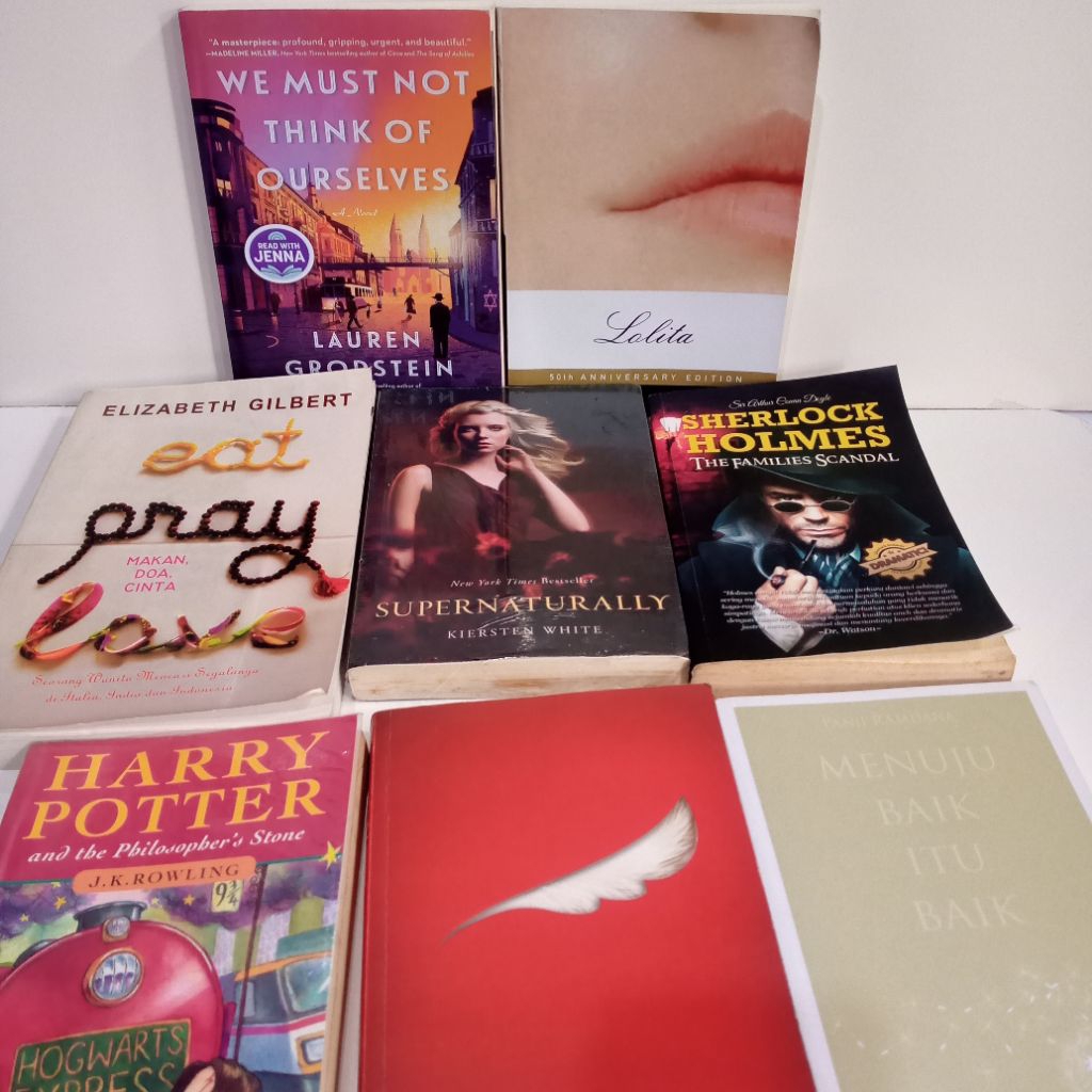 Kumpulan novel berbagai macam judul Lolita Harry Sherlock supenaturally eat pray love novel populer 