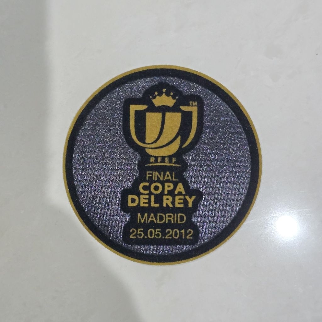 Paketan Original Barcelona Patch CDR 2011 dan WCC 2009 Brand New