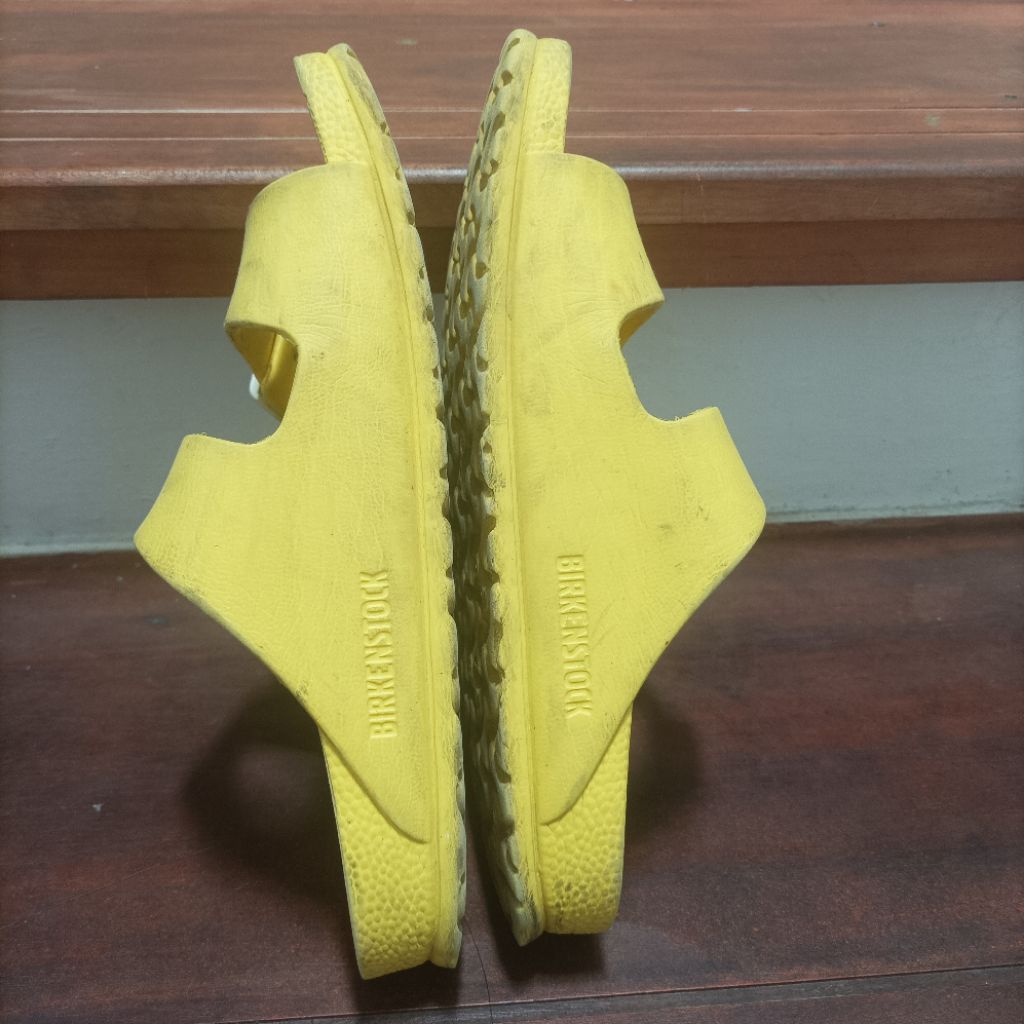 Preloved Birkenstock Arizona Yellow white buckle size 37 Bekas Second Original