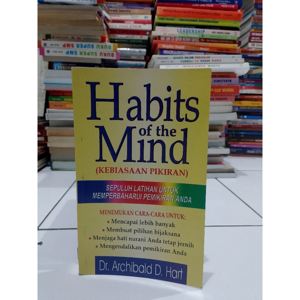 BUKU HABITS OF THE MIND
