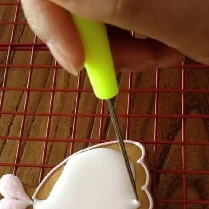 Stick decoration cookies icing kitchenware, Jarum stainless meratakan gula icing cookies karakter, J