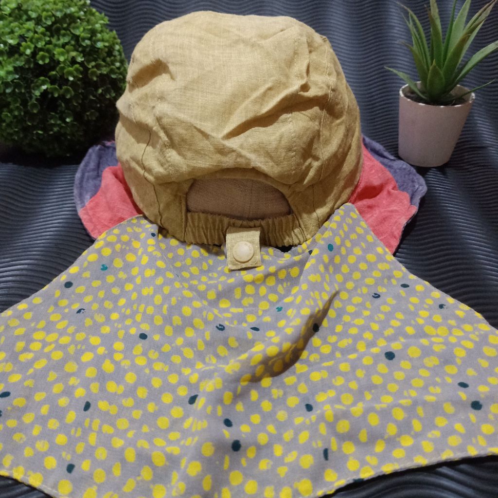 Topi Blackyak / Topi Bucket  / Topi Gunung / Topi Preloved / Topi Second