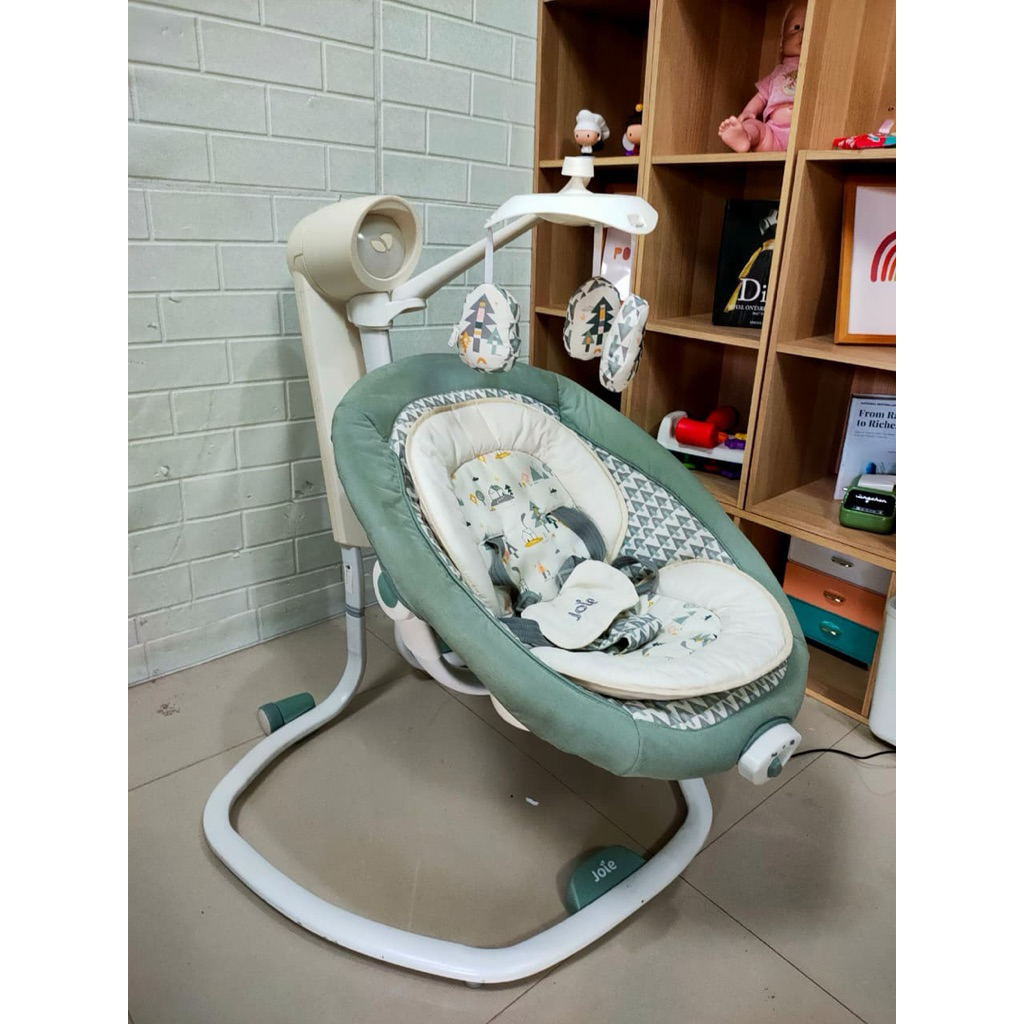 PRELOVED Joie Serina Swivel