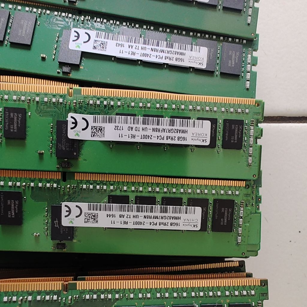 Memory Server SK Hynix 2R×8 16gb PC4-2400T SK Hynix Ddr4