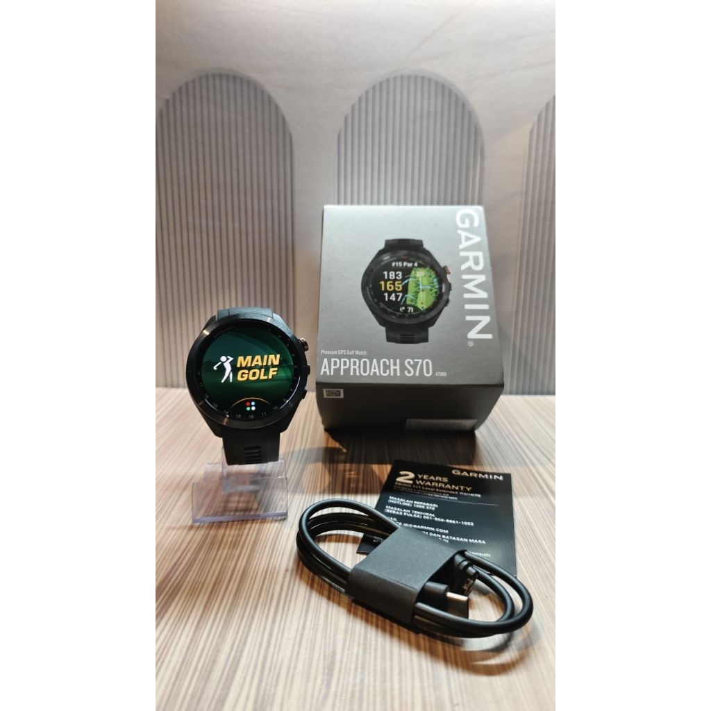 Garmin Approach S70 Jam Tangan GPS
