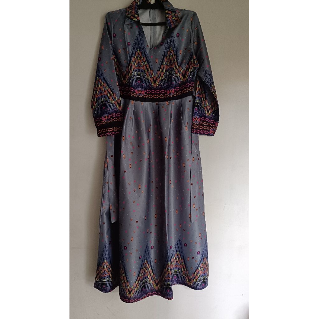 Baju Gamis Wanita Ukuran M standar Kondisi Bekas Original Mulus