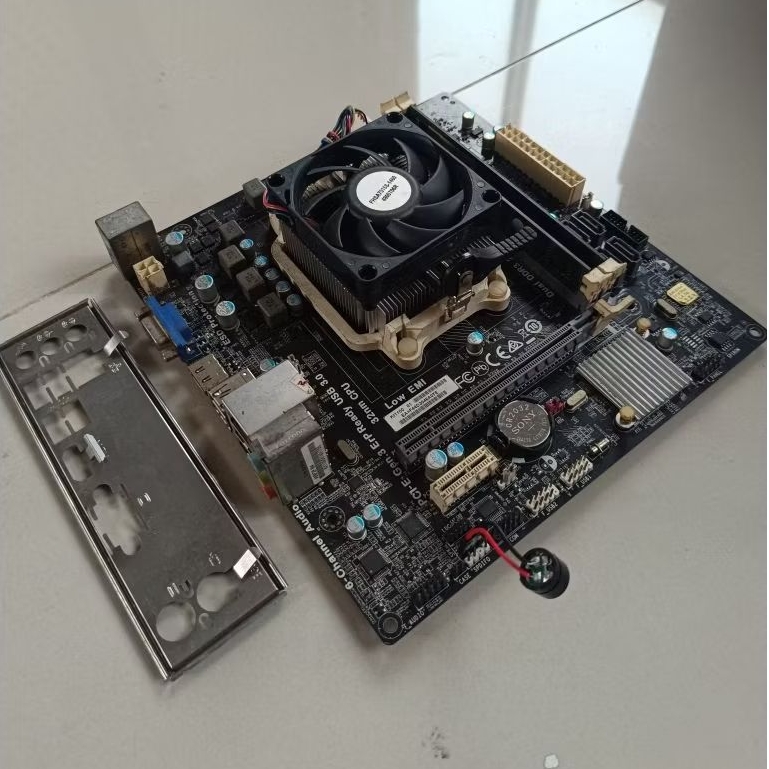 Motherboard Mobo AMD FM2+ | Processor A6 | RAM 4GB