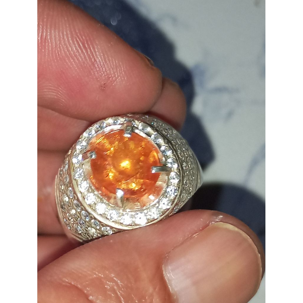 yellow safir yakut kuning