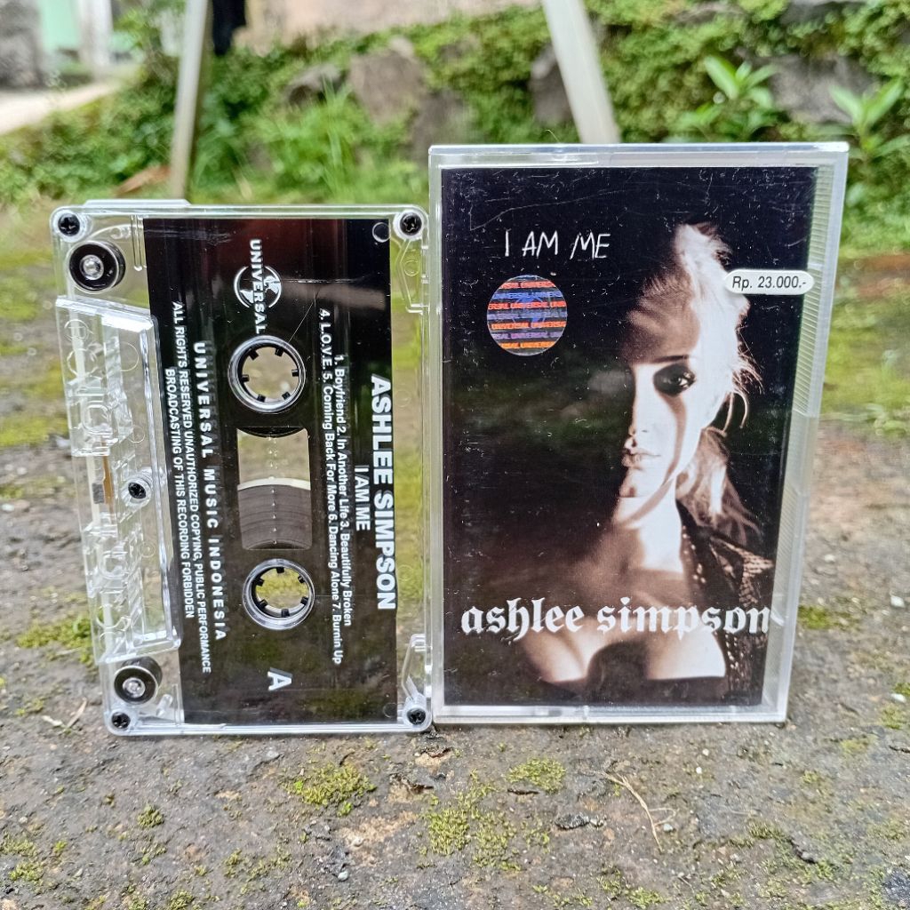 Kaset Ashlee Simpson I Am Me (2005) Original Geffen Records Universal Music Like New