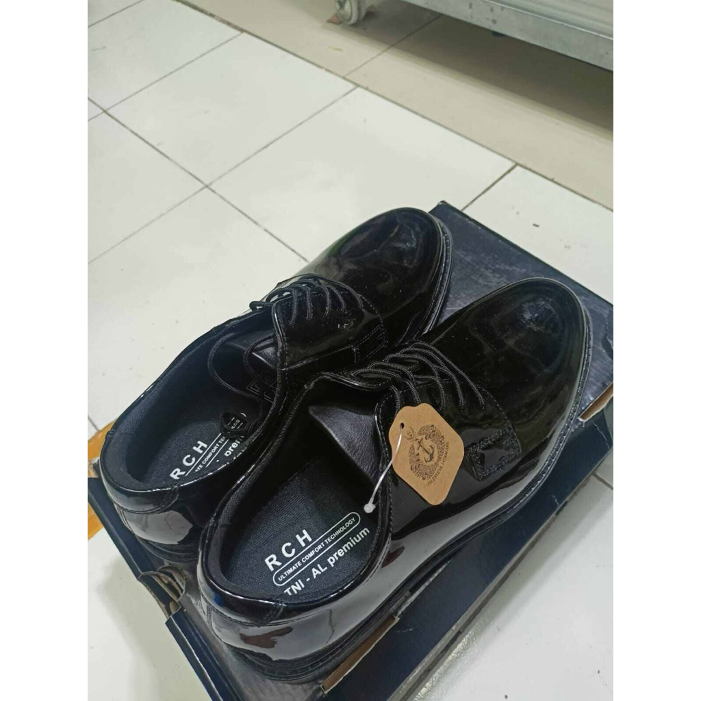 sepatu pdh RCH original  kulit anti pecah