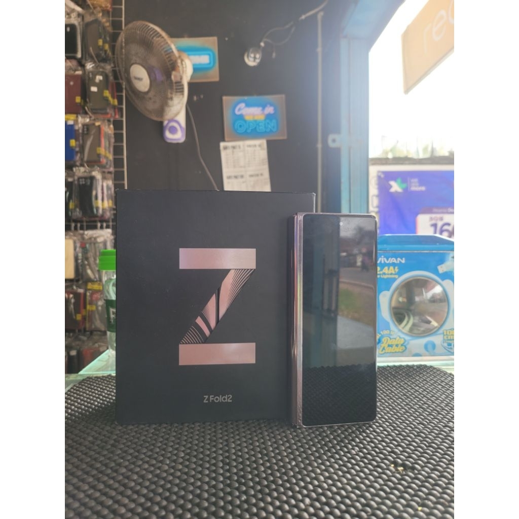 SAMSUNG galaxy z fold 2 LTE ram 12/256gb second