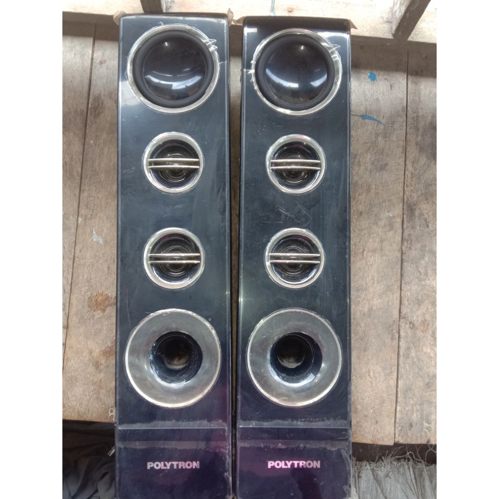 speaker tower Politron