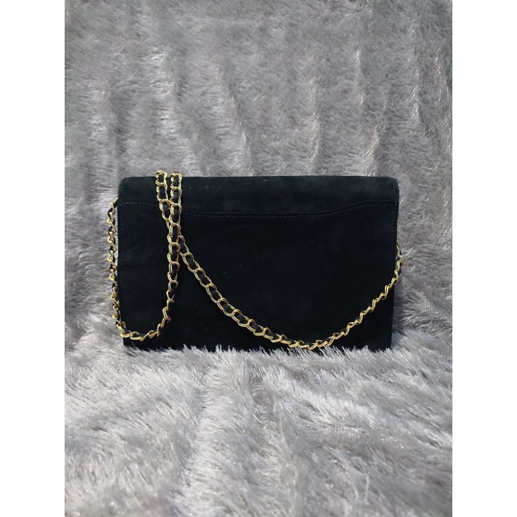 Tas Pesta Suede Unik