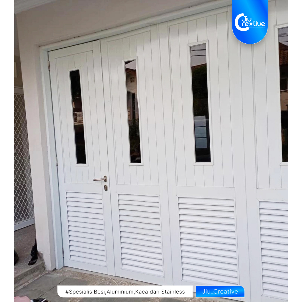Pintu Garasi Aluminium Sliding atau lipat warna putih – Custom Desain & Ukuran