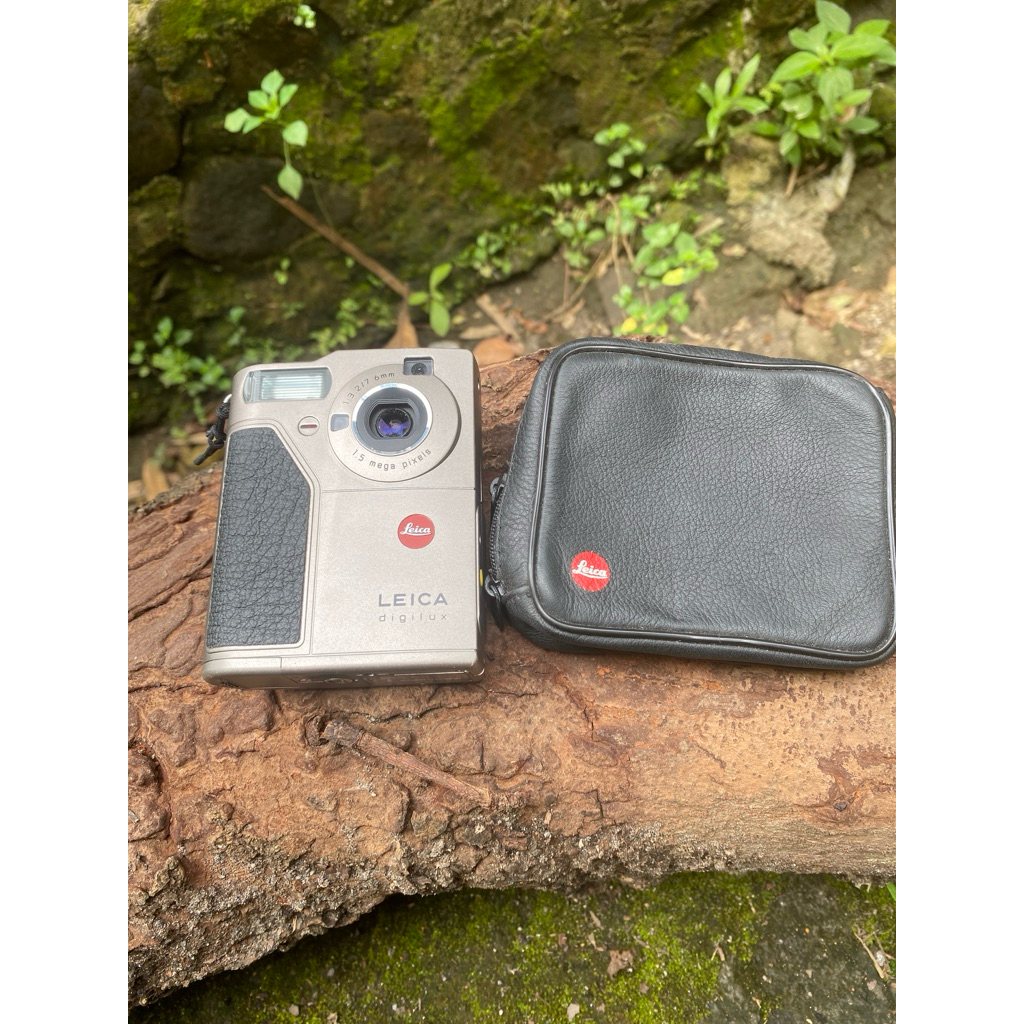 langka leica digilux 1.5 tahun 1999 lengkap leather case dan charger ori