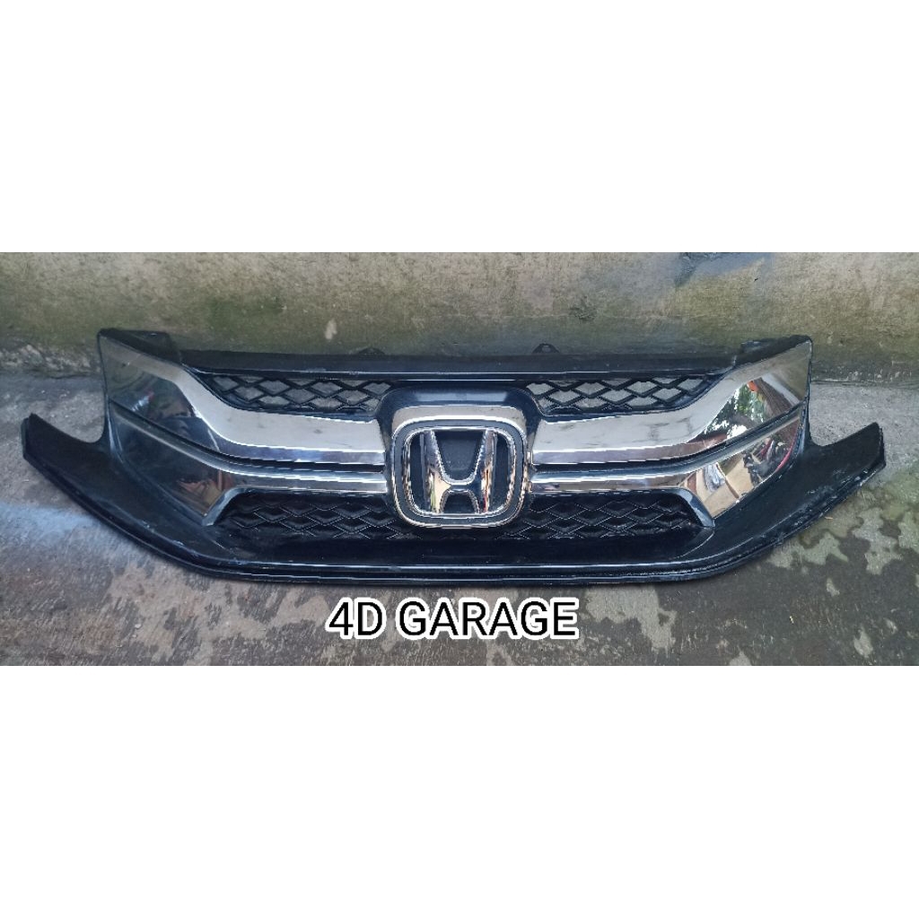 Grill Honda Mobilio RS 2015
