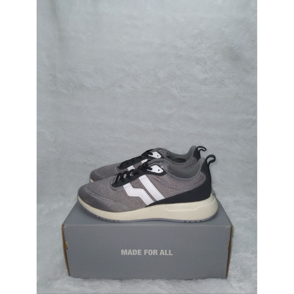 SEPATU SNEAKER PIERO RUSHER LOVER