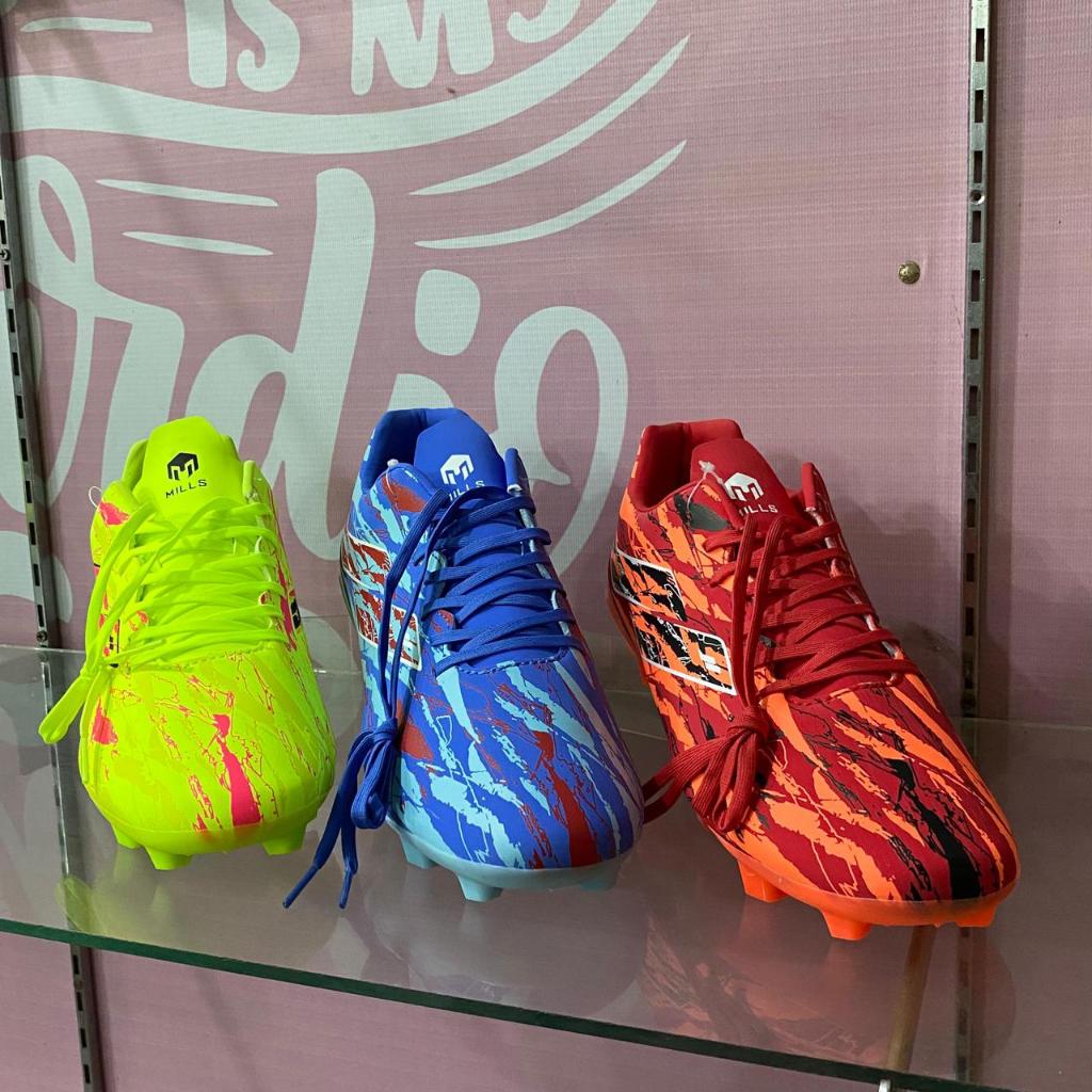 Mills - Sepatu Olahraga Sepak Bola Mills Spyro 100 % Original Mills