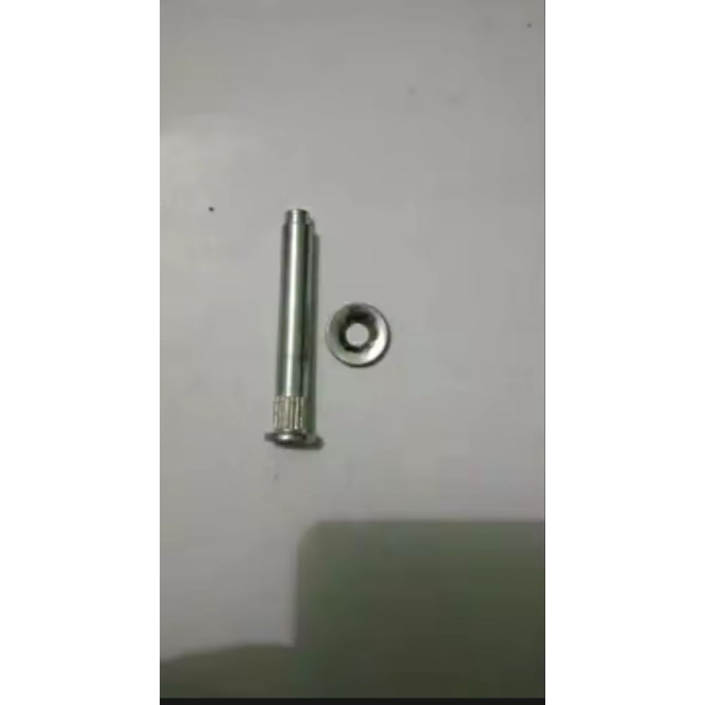 pen as engsel pintu suzuki futura