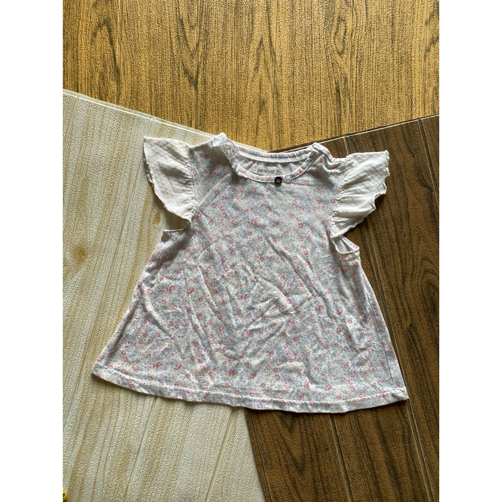 baju atasan anak cewe perempuan tangan pendek putih motif bunga branded BIQUETTE Size100