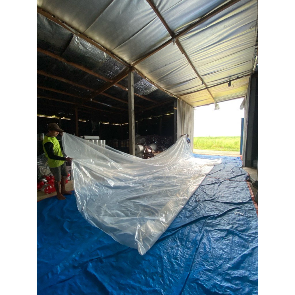 PLASTIK COR 7x8 METER Lapis UV 0,20 (bekas)
