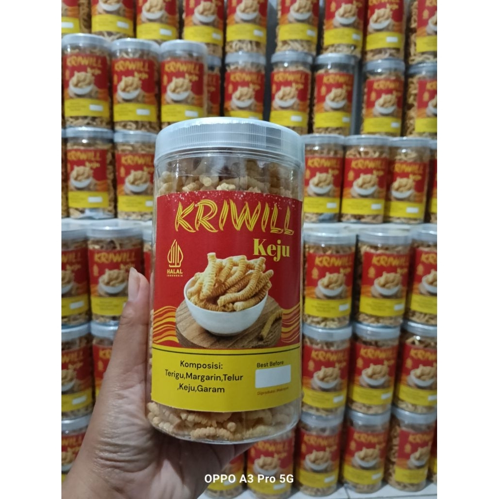 kue keju uget uget kriwil enak berasa keju banget renyah