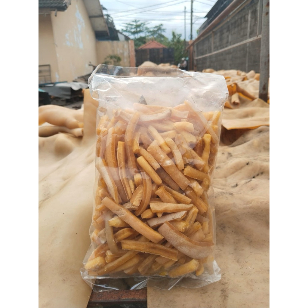 rambak mentah/ kerupuk rambak