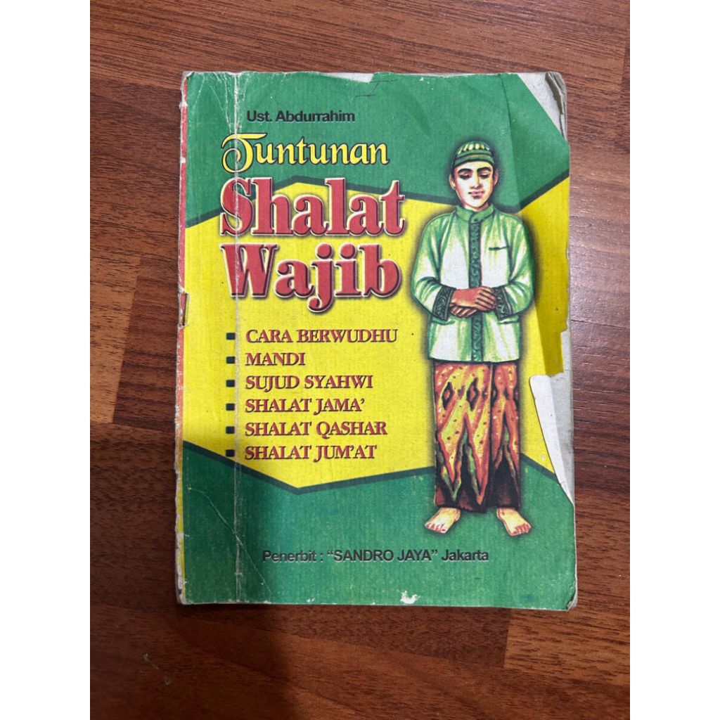 Buku tuntunan sholat wajib