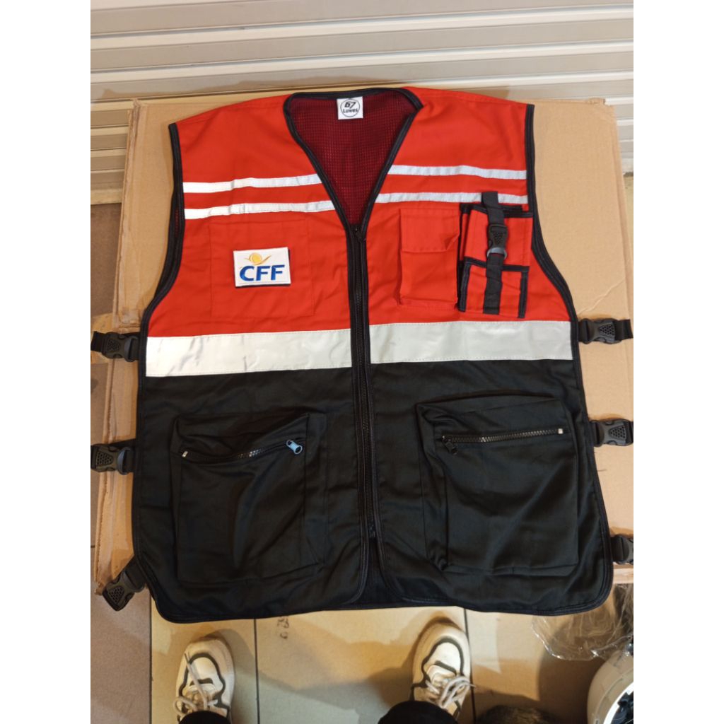 Rompi Safety Pelindo + Custom bordir/ Rompi safety Proyek / Rompi Kerja