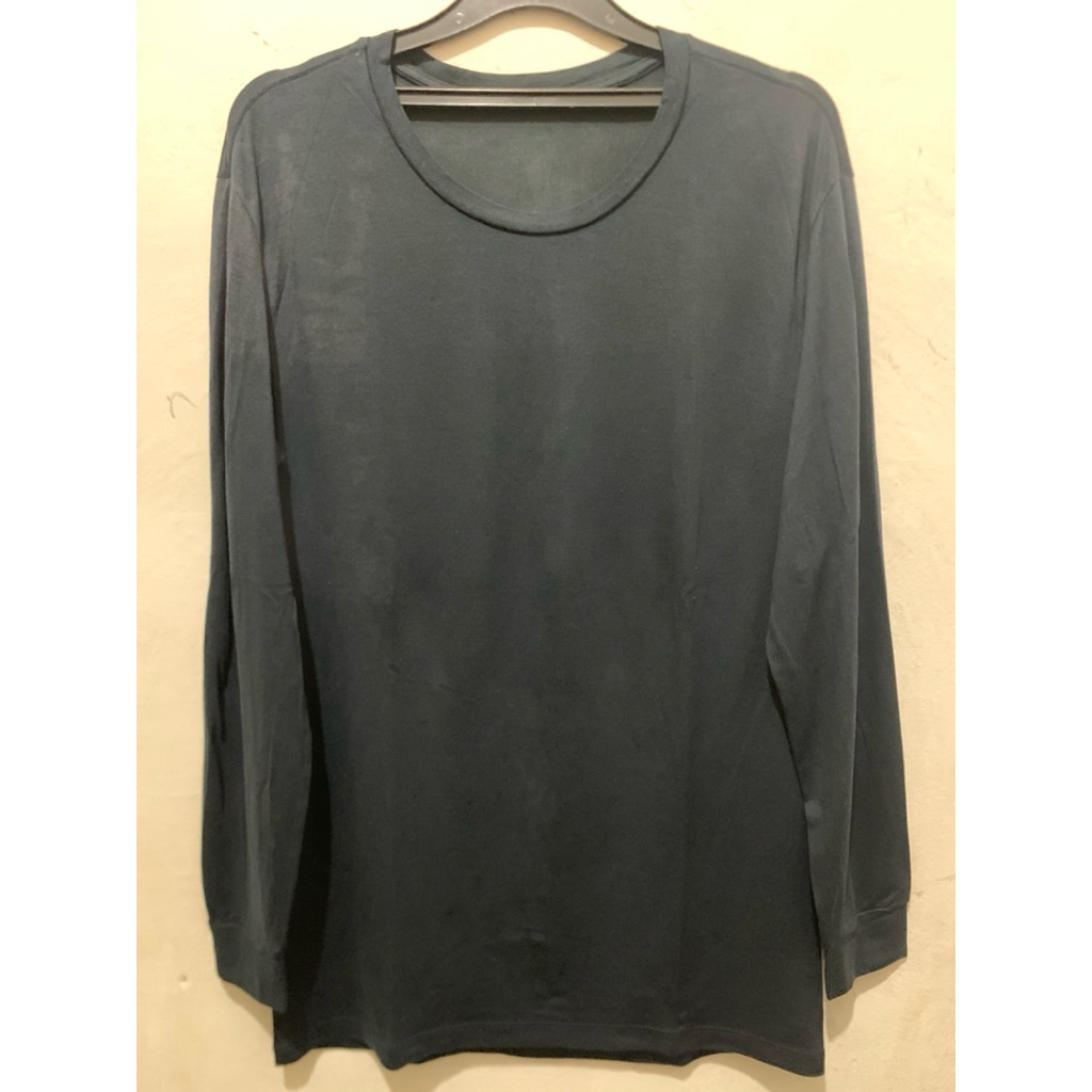 UNIQLO hi-tech second size M