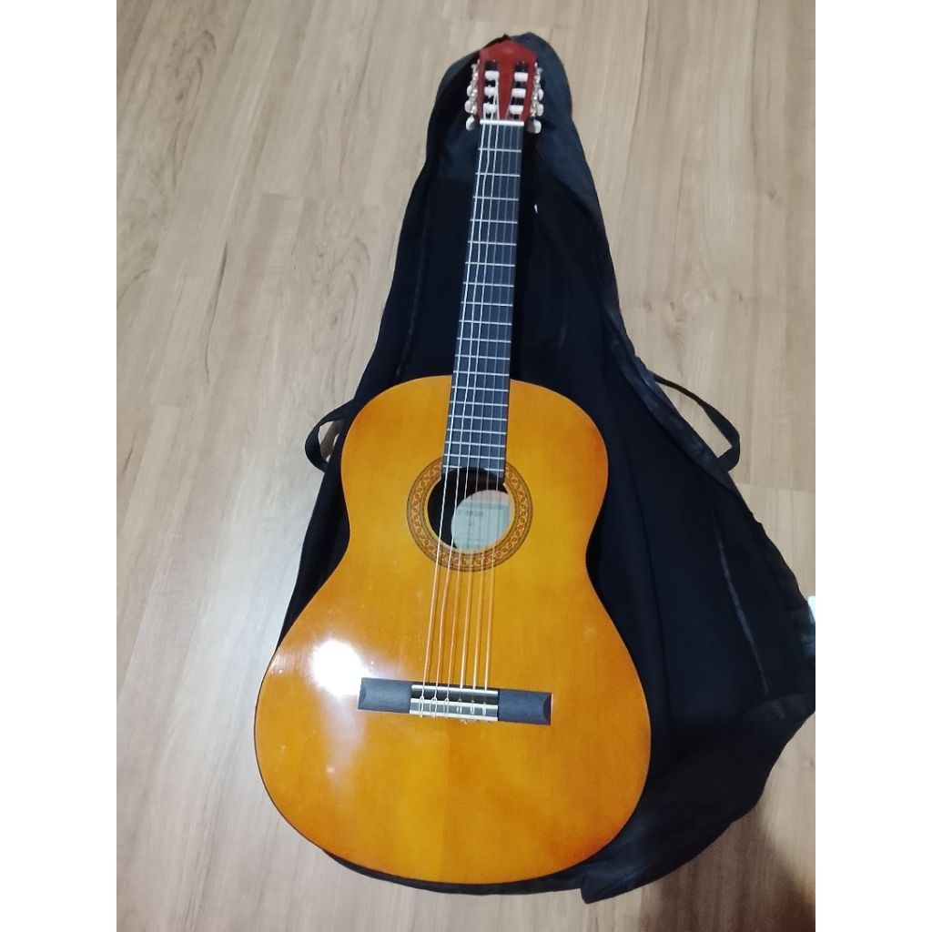 Gitar Yamaha C40