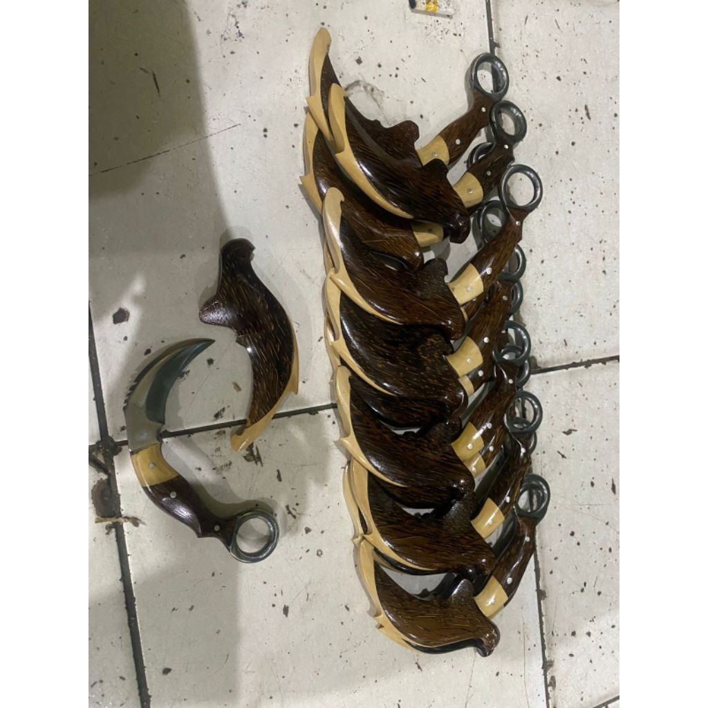 karambit silat ruyung